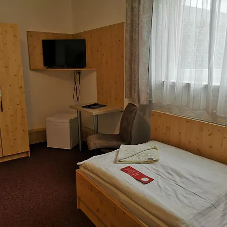 Uschi's Neuendorf (Rostock)