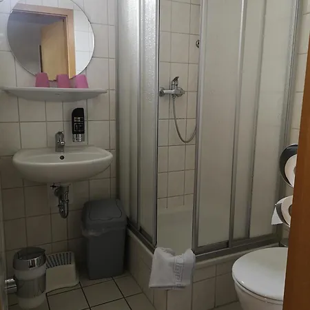 Uschi's 3* Neuendorf (Rostock)