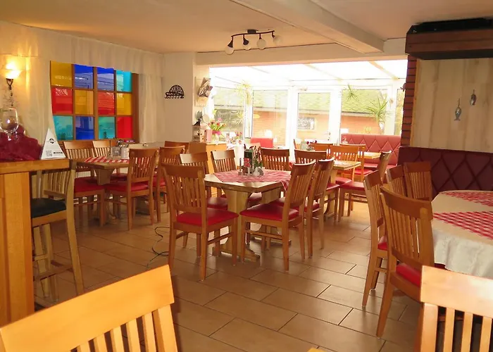 Uschi's 3* Neuendorf (Rostock)
